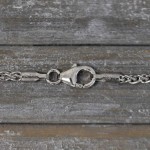 Goldkette als Zopfkette in Weißgold 750 / 18K, 40 cm lang, 2,1 mm breit, Gewicht ca. 8 g.