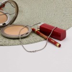 Goldkette als Schlangenkette in Weißgold 750 / 18K, 55 cm lang, 1,9 mm breit, Gewicht ca. 11.9 g.