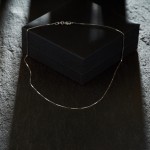 Goldkette als Venezianerkette in Weißgold 750 / 18K, 38 cm lang, 0,7 mm breit, Gewicht ca. 2 g.