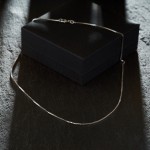 Goldkette als Venezianerkette in Weißgold 750 / 18K, 40 cm lang, 1,2 mm breit, Gewicht ca. 4.9 g.