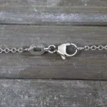 Goldkette als Ankerkette rund in Weißgold 585 / 14K, 90 cm lang, 1,5 mm breit, Gewicht ca. 6.8 g.