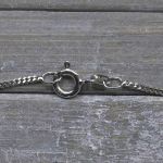 Goldkette als Panzerkette flach Weißgold 585 / 14K, 40 cm lang, 1,4 mm breit, Gewicht ca. 2.9 g.