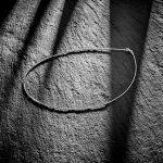 Goldkette als Tondakette in Weißgold 585 / 14K, 45 cm lang, 1 mm breit, Gewicht ca. 4 g.