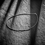 Goldkette als Tondakette in Weißgold 375 / 9K, 42 cm lang, 1 mm breit, Gewicht ca. 3.4 g.