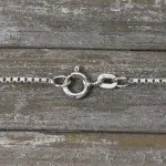 Goldkette als Venezianerkette in Weißgold 585 / 14K, 65 cm lang, 1,2 mm breit, Gewicht ca. 6.8 g.