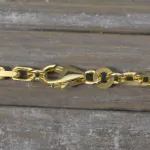 Armband als Ankerkette diamantiert in Gelbgold 333 / 8 Karat, 18.5 cm lang, 3 mm breit, Gewicht ca. 7