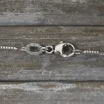 Goldkette als Venezianerkette in Weißgold 375 / 9K, 80 cm lang, 0,7 mm breit, Gewicht ca. 3 g.
