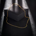 Goldkette als Panzerkette flach in Gelbgold 585 / 14K, 40 cm lang, 1,2 mm breit, Gewicht ca. 2.1 g.