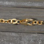 Goldkette als Ankerkette diamantiert in Gelbgold 750 / 18K, 65 cm lang, 2,5 mm breit, Gewicht ca. 25.4 g.