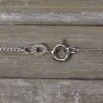 Goldkette als Panzerkette flach in Weißgold 375 / 9K, 36 cm lang, 1,4 mm breit, Gewicht ca. 2.3 g.
