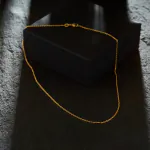 Goldkette als Ankerkette diamantiert in Gelbgold 585 / 14K, 38 cm lang, 1,3 mm breit, Gewicht ca. 2.3 g.
