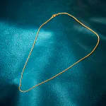 Goldkette als Zopfkette in Gelbgold 585 / 14K, 38 cm lang, 1,3 mm breit, Gewicht ca. 2.5 g.