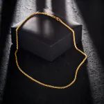 Goldkette als Zopfkette in Gelbgold 375 / 9K, 70 cm lang, 2,5 mm breit, Gewicht ca. 14.8 g.