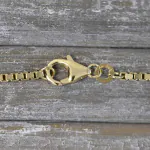 Goldkette als Venezianerkette in Gelbgold 333 / 8K, 85 cm lang, 1,8 mm breit, Gewicht ca. 15.9 g.