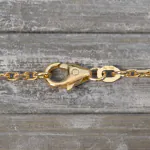 Goldkette als Ankerkette diamantiert in Gelbgold 750 / 18K, 60 cm lang, 1,8 mm breit, Gewicht ca. 11.5 g.