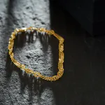 Armband als Singapurkette in Gelbgold 333 / 8 K, 20 cm lang, 3,4mm breit, Gewicht ca. 3.8 g.