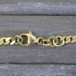 Goldkette als Panzerkette flach in Gelbgold 333 / 8K, 85 cm lang, 2,7 mm breit, Gewicht ca. 13.7 g.