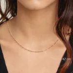 Goldkette als Singapurkette in Gelbgold 375 / 9 Karat, 75 cm lang, 1.2 mm breit, Gewicht ca. 2.1 g.