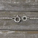 Goldkette als Venezianerkette in Weißgold 333 / 8K, 80 cm lang, 1,2 mm breit, Gewicht ca. 7.3 g.