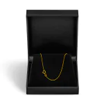 Goldkette als Schlangenkette in Gelbgold 333 / 8K, 40 cm lang, 0,8 mm breit, Gewicht ca. 1.7 g.