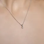 Diamantanhänger in 0,10 Karat, Weißgold 585 / 14 Karat, mit einer 585ger Goldkette in 42 cm