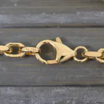 Armband als Ankerkette diamantiert in Gelbgold 750 / 18K, 16 cm lang, 3,8 mm breit, Gewicht ca. 14.5 g.