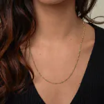 Goldkette als Singapurkette in Gelbgold 375 / 9K, 42 cm lang, 2,4 mm breit, Gewicht ca. 3.5 g.