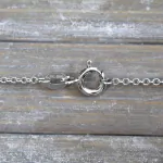 Goldkette als Ankerkette rund Weißgold 585 / 14K, 38 cm lang, 1,3 mm breit, Gewicht ca. 2.4 g.