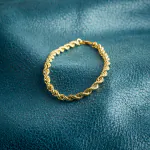 Armband als Kordelkette hohl Leichtversion in Gelbgold 585 / 14K, 19 cm lang, 4,4 mm breit, Gewicht ca. 4.5 g.