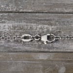 Goldkette als Ankerkette rund Weißgold 750 / 18K, 42 cm lang, 2 mm breit, Gewicht ca. 6.3 g.