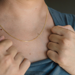 Goldkette als Ankerkette diamantiert in Gelbgold 333 / 8K, 55 cm lang, 1,7 mm breit, Gewicht ca. 4.3 g.