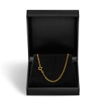 Goldkette als Panzerkette flach in Gelbgold 375 / 9K, 45 cm lang, 2,1 mm breit, Gewicht ca. 5.4 g.