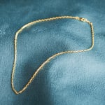 Goldkette als Ankerkette diamantiert in Gelbgold 333 / 8K, 55 cm lang, 2 mm breit, Gewicht ca. 9.8 g.