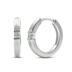 0,06 Karat Diamant Creolen, Weißgold 750 / 18 Karat, Außendurchmesser 13 mm, Breite 2.3 mm, Gewicht ca. 2.9 g.