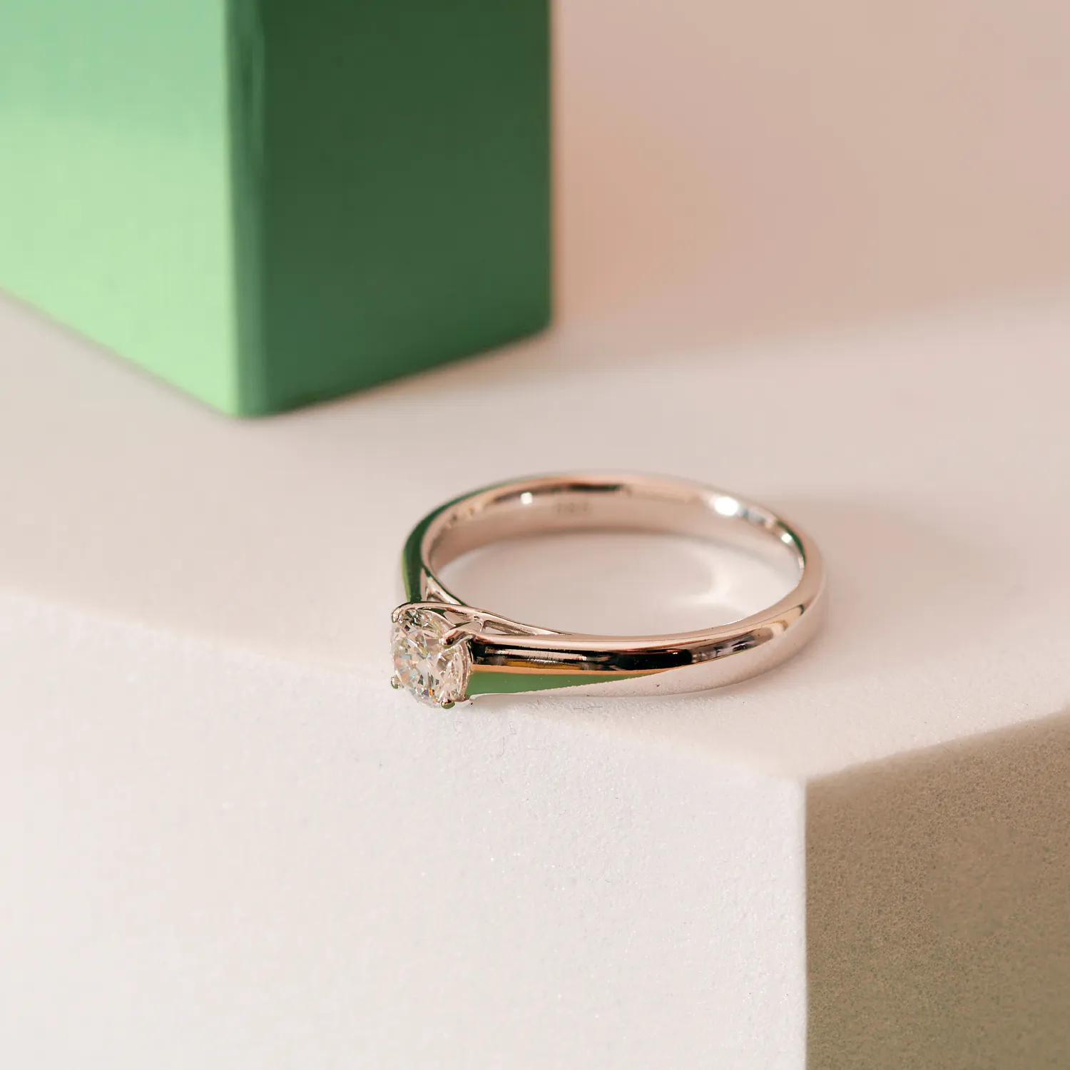 0,40 Karat Diamant Ring Weißgold 585 / 14 Karat